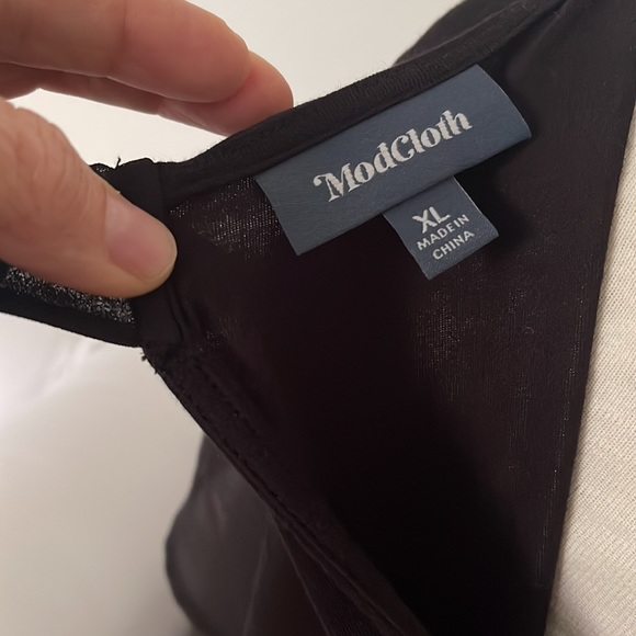 Modcloth black top , XL. NWOT - Picture 6 of 9